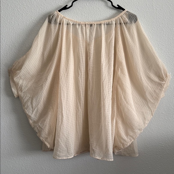 Beulah Sheer/See Through Batwing Short Sleeve Peasant Top L - Picture 7 of 8